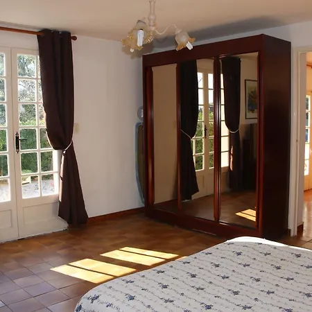 Apartamento Korifla *
